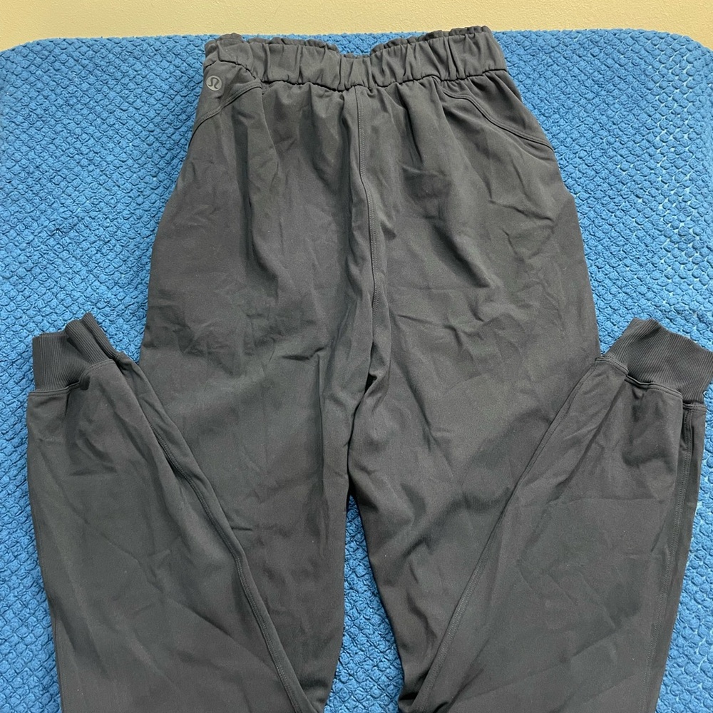 Lululemon Keep moving Navy Jogger Pants Size 2 - Picture 4 of 6